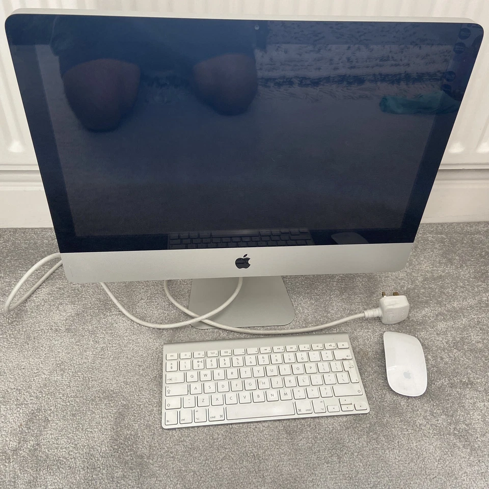 Apple Imac Mid 2011 Used 21.5 inch Intel Core i5 4GB RAM Keyboard and Mouse - Image 1 of 4