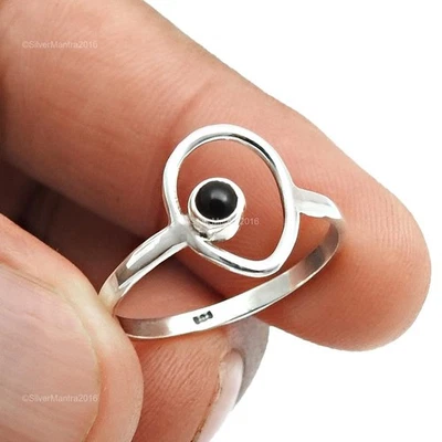 Anello A Goccia In Onice Nero Per La Festa Delle Figlie Misura 6 In Argento 925 - Immagine 1 di 4