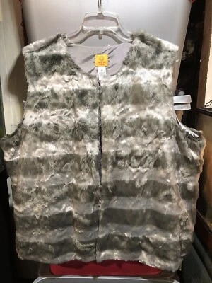 Ruby Road Womens Faux Fur Gray Vest Size 3X - Image 1 of 3
