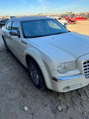 Used Alternator fits: 2005 Chrysler 300  Grade A - Image 1 of 4