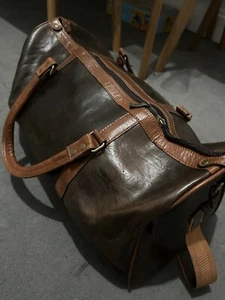 Mens Leather Travel Gym Duffle Sports Weekend Duffel Bag FREE DELIVERY - Picture 1 of 7