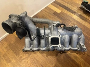 Hyundai i800 H1 iLOAD Intake Manifold 2.5 CRDI /D4CB DIESEL from 2011 vehicle - Picture 1 of 4