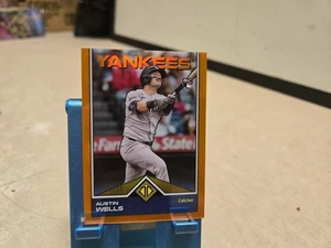 24 Topps Transcendent Austin Wells Orange Refractor /25 - Picture 1 of 2