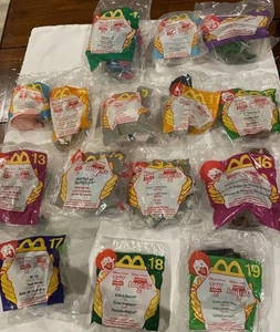 Toy Story 2 15 verschiedene Spielzeuge Neu in Verpackung McDonalds 1999 VERSIEGELT - Bild 1 von 16