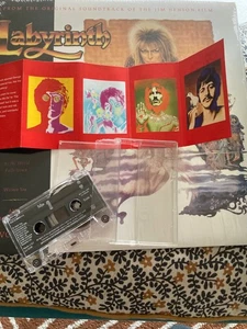 BEATLES 1 - RARE ORIGINAL 2000 EXCEL CASS-TAPE HUGE MINT INNER 🍎 UNTESTED 🍏 - Picture 1 of 15