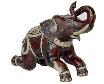 Antigua estatua de elefante de cerámica escultura Imperio jemer tailandés Sangkhalok Sukhotai Foto 1 de 4