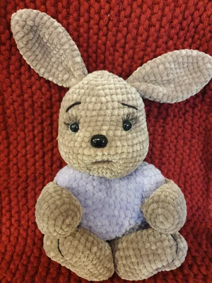 Baby -Girl Häschen. mit Herzförmigen Körper, kuschelig- Amigurumi, gehäkelt - Bild 1 von 4