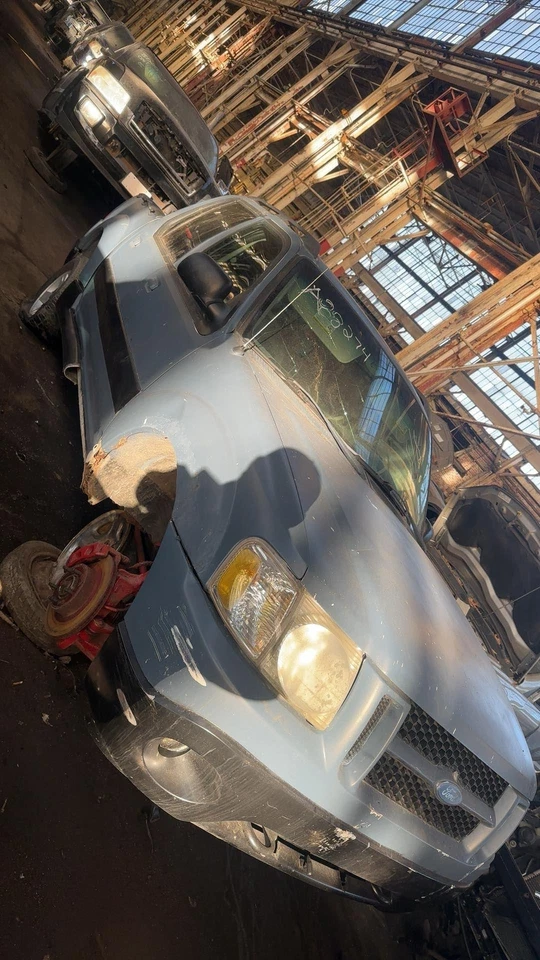 02-07 FORD EXPLORER SPORT TRAC крышка клапана - Изображение 1 из 4