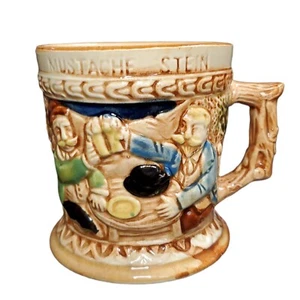 Vintage Schnurrbart Stein Becher Japan 3D Design Männer trinken Bier Berg Hirsch 4,25" - Bild 1 von 4