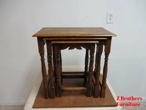 3 Piece Antique English Old World Oak Nesting End Tables Stand Cover