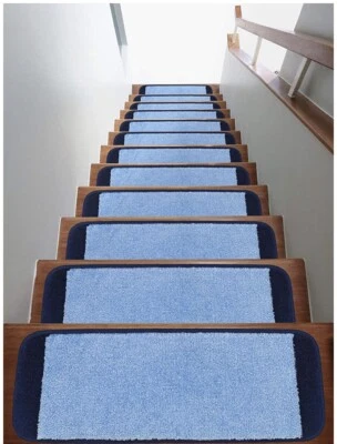 Alfombra antideslizante Safe Steps Collection banda de rodadura para escaleras (paquete de 13, azul/azul marino, 9"x26") Foto 1 de 4