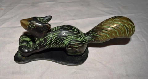 Brass Door Knocker Squirrel Shaped Handmade Rodent Design Home Doorbell AR1 Cover