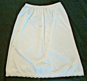 Lorraine Half Slip Beige 100 % Nylon 24" Length Size Medium - Picture 1 of 4
