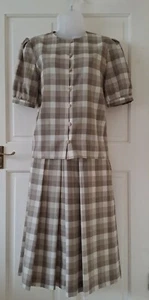 Daks London Vintage Beige Check Skirt and Short Sleeve Blouse Suit Combo - Picture 1 of 20