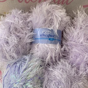 Patons Whisper Eyelash Yarn DK 5 Balls Incomplete Total 440g Lilac Shades - Picture 1 of 4