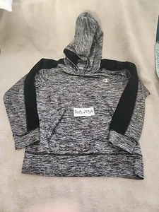 Boys Champion Black Sweatshirt Size 7/8 - Picture 1 of 6