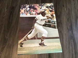 ⚾️PITTSBURGH PIRATES-MLB 1976 STUDIO ONE POSTER-WILLIE STARGELL/VINTAGE⚾️ - Picture 1 of 14