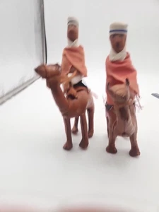 Vintage Sammlerstück Handarbeit Mann auf Kamel umwickelt Echtleder Figur Kunst - Bild 1 von 8
