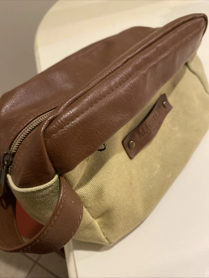 Bolsa de higiene Magallanes Foto 1 de 1