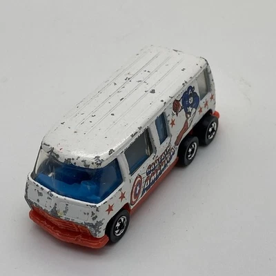 Hot Wheels "MÁQUINA DE ESCENA" VARIACIÓN - GMC Autocaravana CAPTAIN AMERICA VAN HK '76. Foto 1 de 4