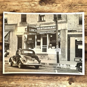 Vintage 1930s Pete's Restaurant Photograph Lunch Sign Storefront Car Brewster NY - Picture 1 of 3