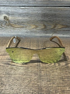 Gafas de sol de madera JacqMi con lentes espejadas amarillas con protección contra rayos UVA/UVB Foto 1 de 4