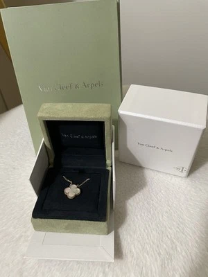 Colgante Alhambra Vintage Oro Amarillo 18K, Nácar Foto 1 de 4