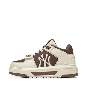 MLB Chunky Liner Mid Window Monogram New York Yankees Brown Sneakers US 5-12 - Bild 1 von 9