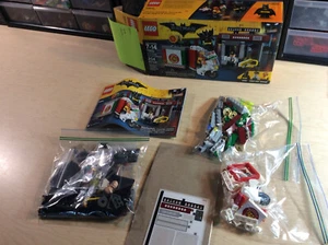 EUC nicht mehr im Handel erhältlich Lego The Batman Movie Vogelscheuche Sonderlieferung #70910 Guard Luigi - Bild 1 von 1