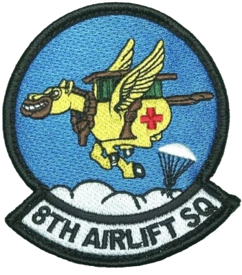 US AIR FORCE 8TH AIRLIFT SQUADRON Hk & Lp PATCH (AFJ) McCHORD AFB, WA  AMC - Image 1 of 4