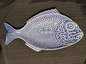 Blue Ceramic Fish Plate Bordallo Pinheiro Portugal 16" - Picture 1 of 6