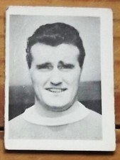 A&BC FOOTBALLERS 1966-67 BLACK & WHITE SMALL NO 50 NOEL CANTWELL MANCHESTER UTD