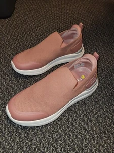 Fitville Wo.en Briskwalk Slip On Shoes Size 8.5 W - Picture 1 of 8