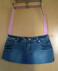 Bolso de mezclilla hecho a mano hecho de azules usados - Imagen 1 de 3