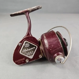 Vintage Shakespeare 2062 DD Royal Maroon Spinning Reel Fishing - Picture 1 of 10