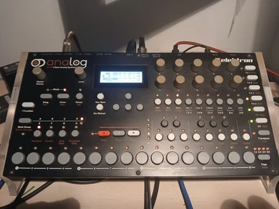 Elektron Analog Four MKI + power supply + stand - Image 1 of 3