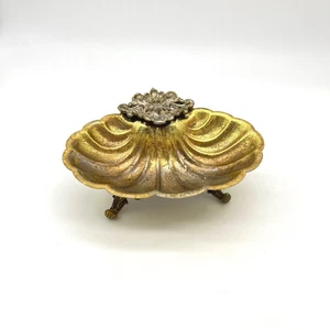 Plato de joyería baratija de jabón dorado dorado con concha de latón Hollywood Regency de colección - Imagen 1 de 10