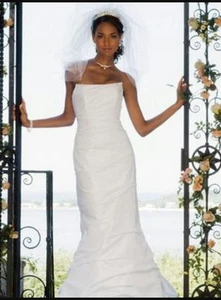 David's Bridal Wedding Dress Allover Draped White Mermaid Wedding Dress Size 2 - Picture 1 of 3