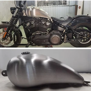 Motorcycle Petrol Fuel Tank For Harley Softail 2018-2022 Unpainted Silver 18L - Bild 1 von 10