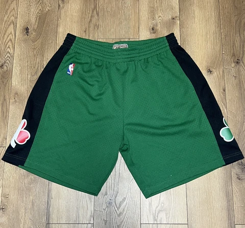Sz XL- Rare Vintage Mitchell & Ness Hardwood Classics ‘Boston Celtics’ Shorts Cover