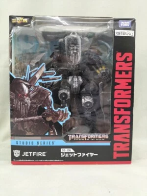 HASBRO TRANSFORMERS Studio Series 35 - Leader Class JETFIRE Japan Version F/S - Image 1 of 4