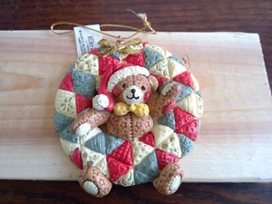 Vintage Kurt Adler Santa Bear Quilted Wreath Ornament New with Tag - Picture 1 of 2