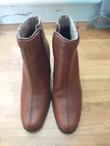 Van Dal Ladies Brown Leather Heeled Ankle Boots Size 5 1/2. Great Condition. - Picture 1 of 5