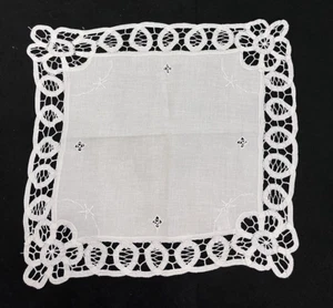 Vintage Imperial Elegance Doily White Square Battenberg Lace Floral Table Decor - Picture 1 of 24
