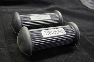 Cauchos de estriba Triumph - 1963+ Triumph 500/650/750 - ¡ENVÍO GRATUITO (EE. UU.)! - Imagen 1 de 1