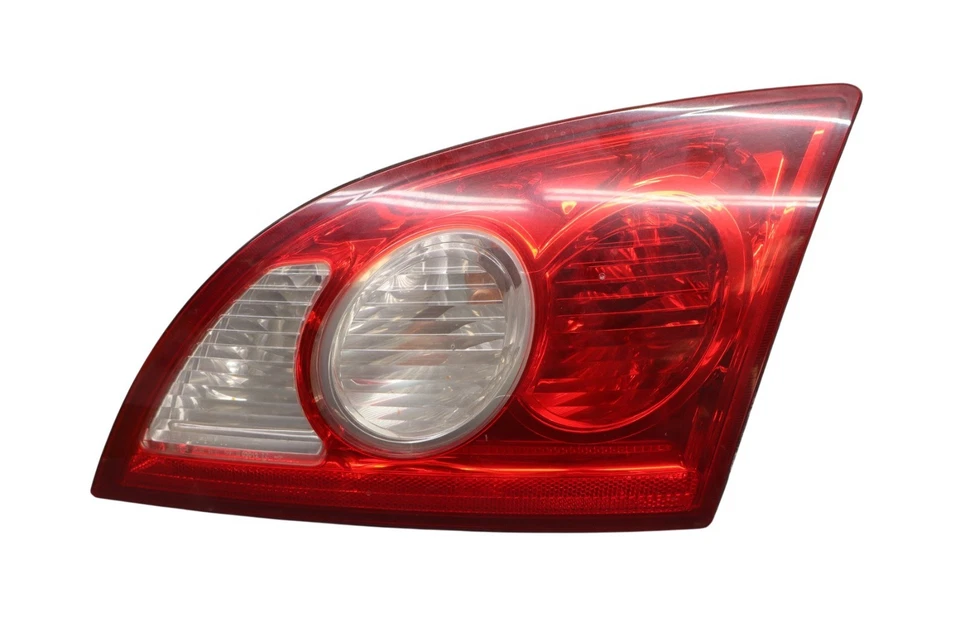 04-08 Lámpara de luz trasera derecha Chrysler Crossfire A1938200264 OEM Foto 1 de 4