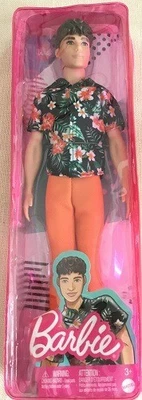 2023 FASHIONISTAS KEN #184 CAMISA FLORAL DIFÍCIL DE ENCONTRAR HBV24 MUÑECA BARBIE MATTEL  Foto 1 de 4