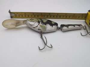 Musky Fishing Lure 8 Inch Jointed - Picture 1 of 5