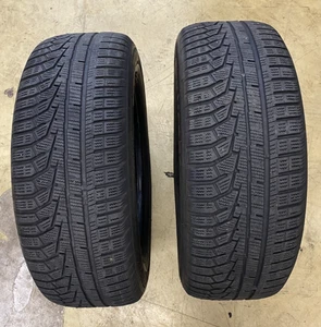 2x Winterreifen 235/60 R17 106H Hankook Winter i*cept evo2 SUV - Bild 1 von 6
