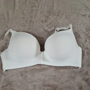 Push Up Bikini Oberteil Größe 75C Sommer Party - Bild 1 von 3